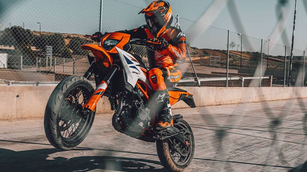 ktm SMC R